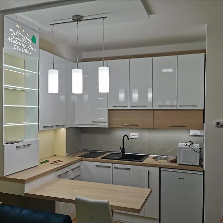 Melany Lux - Titova Vila, Zlatibor * Palisat