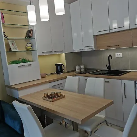 Melany Lux - Titova Vila, Zlatibor * Palisat