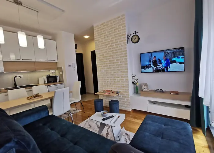 Melany Lux - Titova Vila, Zlatibor Palisat